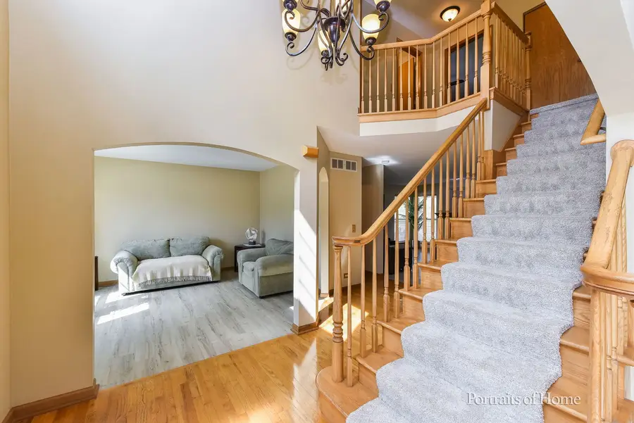 2420 Glenford Drive, Aurora, IL 60502 - Image #2