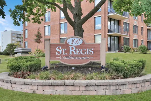 2000 Saint Regis Drive #6G, Lombard, IL 60148