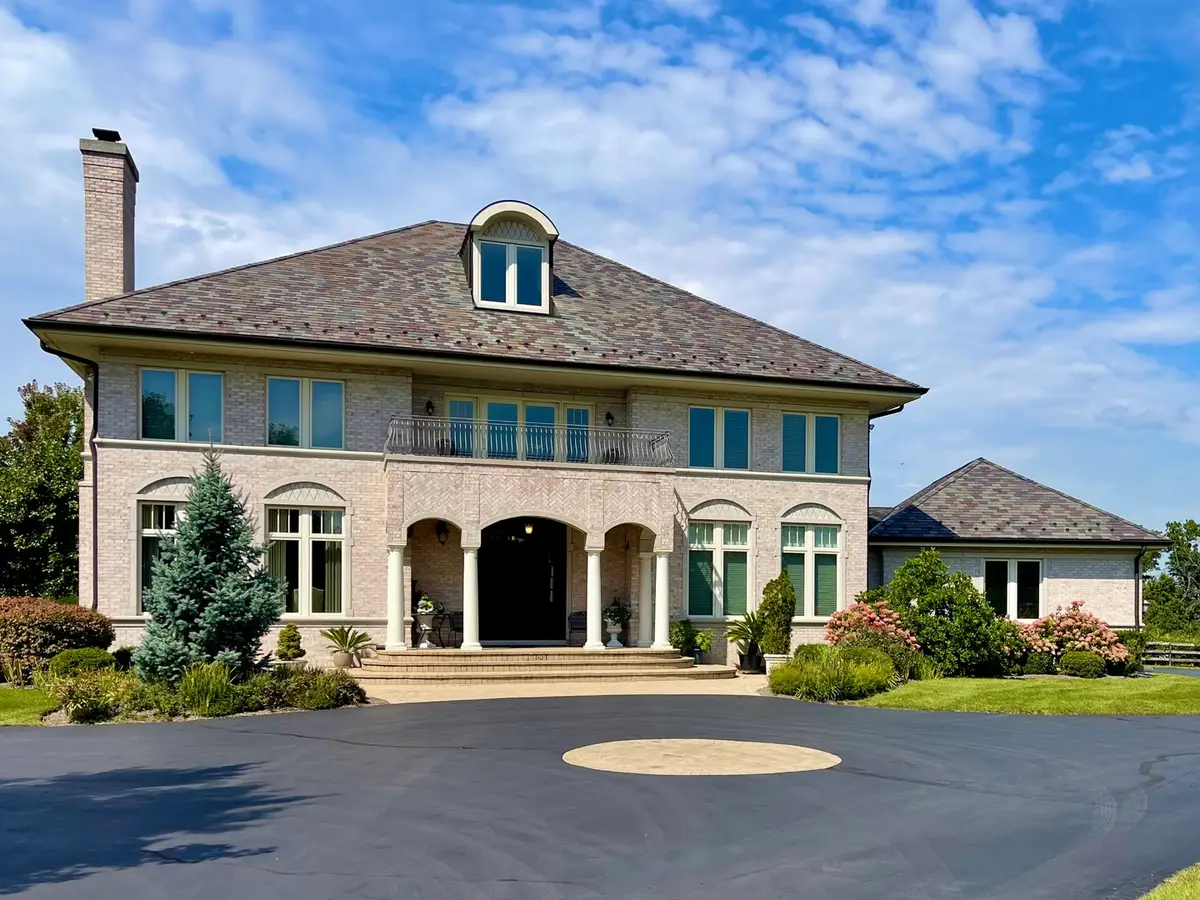 107 Brookwood Lane, Lincolnshire, IL 60069 - Image #1