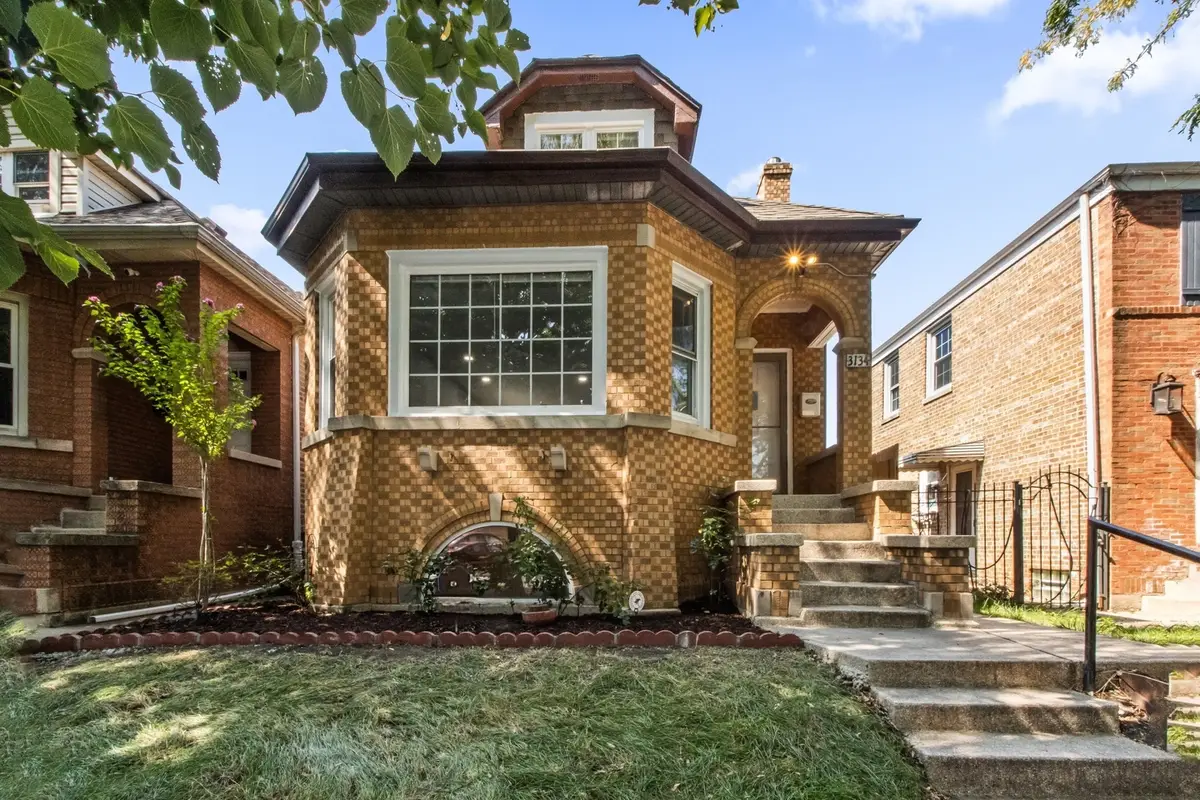 Address Withheld By Seller, Chicago, IL 60641 - Image #1
