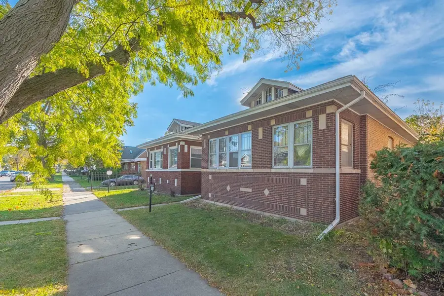 8404 S Oglesby Avenue, Chicago, IL 60617 - Image #3