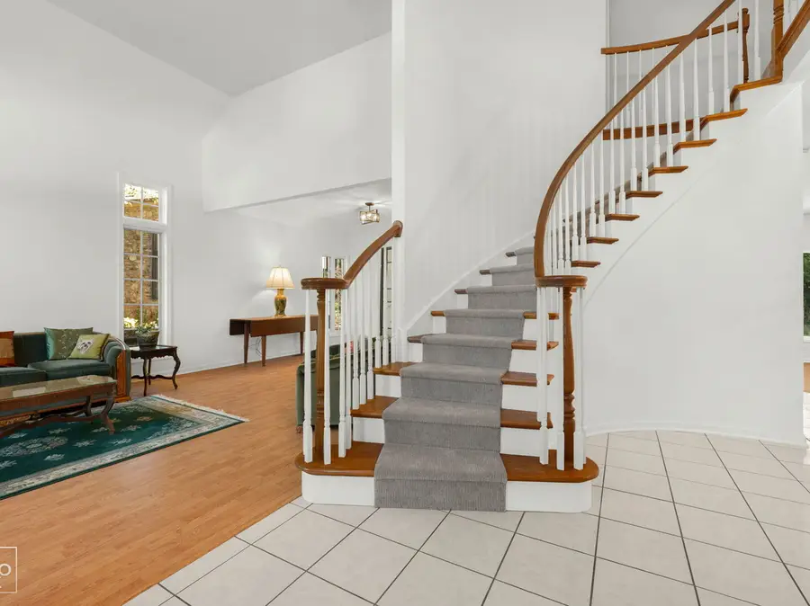 9S211 Graceland Street, Downers Grove, IL 60516 - Image #2