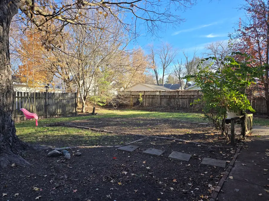 Address Withheld By Seller, Bloomington, IL 61701 - Image #3