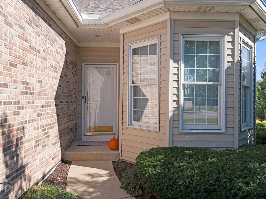 Address Withheld By Seller, Winfield, IL 60190 - #3