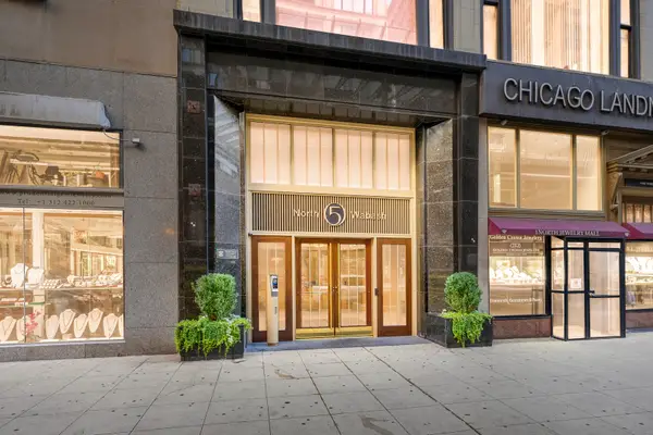 5 N Wabash Avenue #704, Chicago, IL 60602