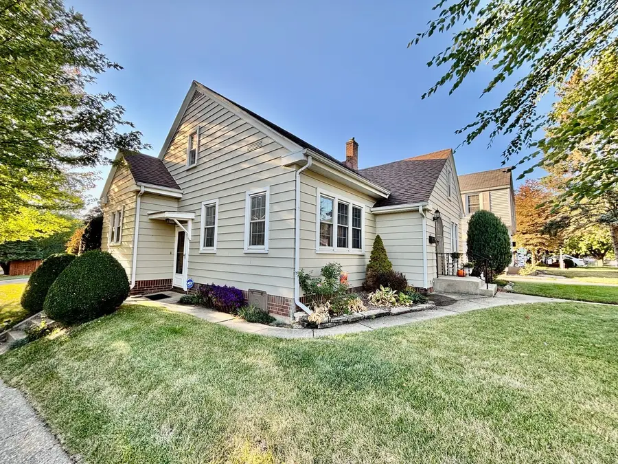 1821 24th Street, Rockford, IL 61108 - Image #2
