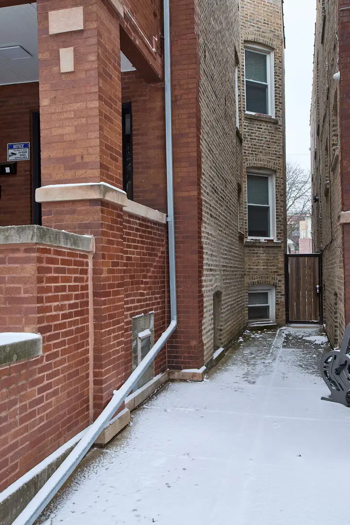 3322 W Wilson Avenue, Chicago, IL 60625 - Image #3