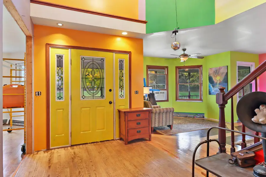 42416 N Crawford Road, Antioch, IL 60002 - Image #2