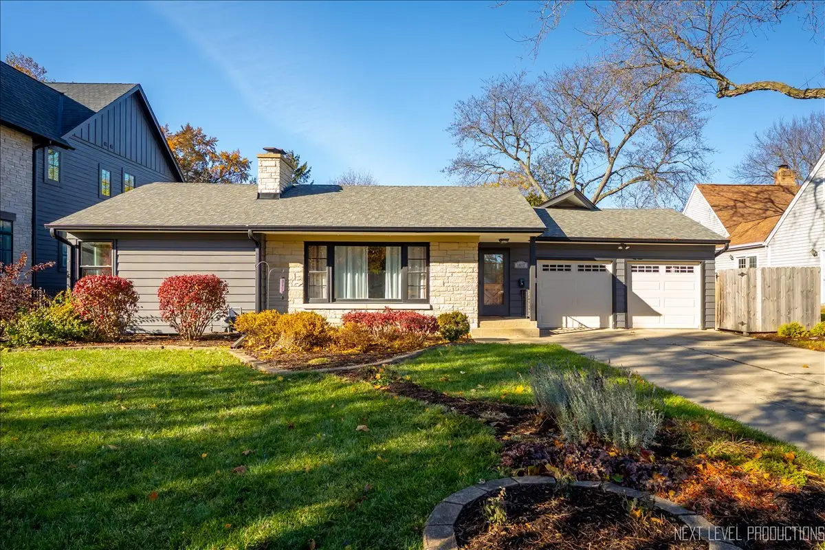 1017 S 6th Street, Saint Charles, IL 60174 - Image #1