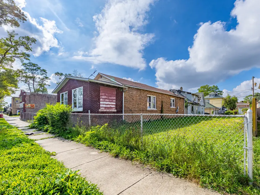 15740 Woodbridge Avenue, Harvey, IL 60426 - Image #3