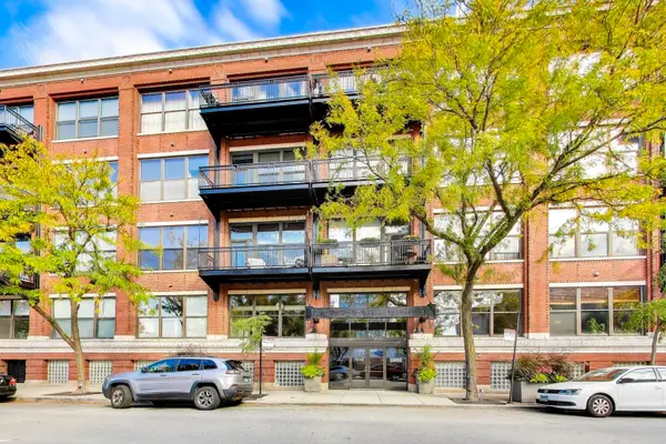 1040 W Adams Street #374, Chicago, IL 60607