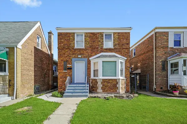 10123 S Forest Avenue, Chicago, IL 60628