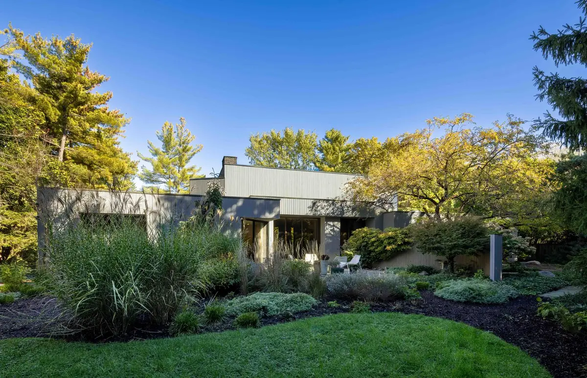 Address Withheld By Seller, Winnetka, IL 60093 - #1