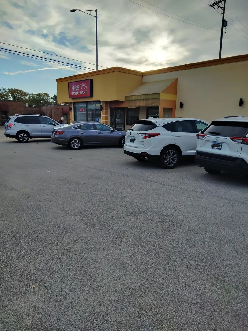 1640 S River Road, Des Plaines, IL 60018 - Image #1