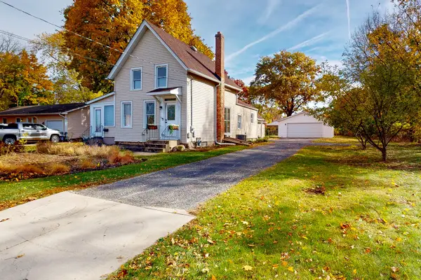 Address Withheld By Seller, Crystal Lake, IL 60014