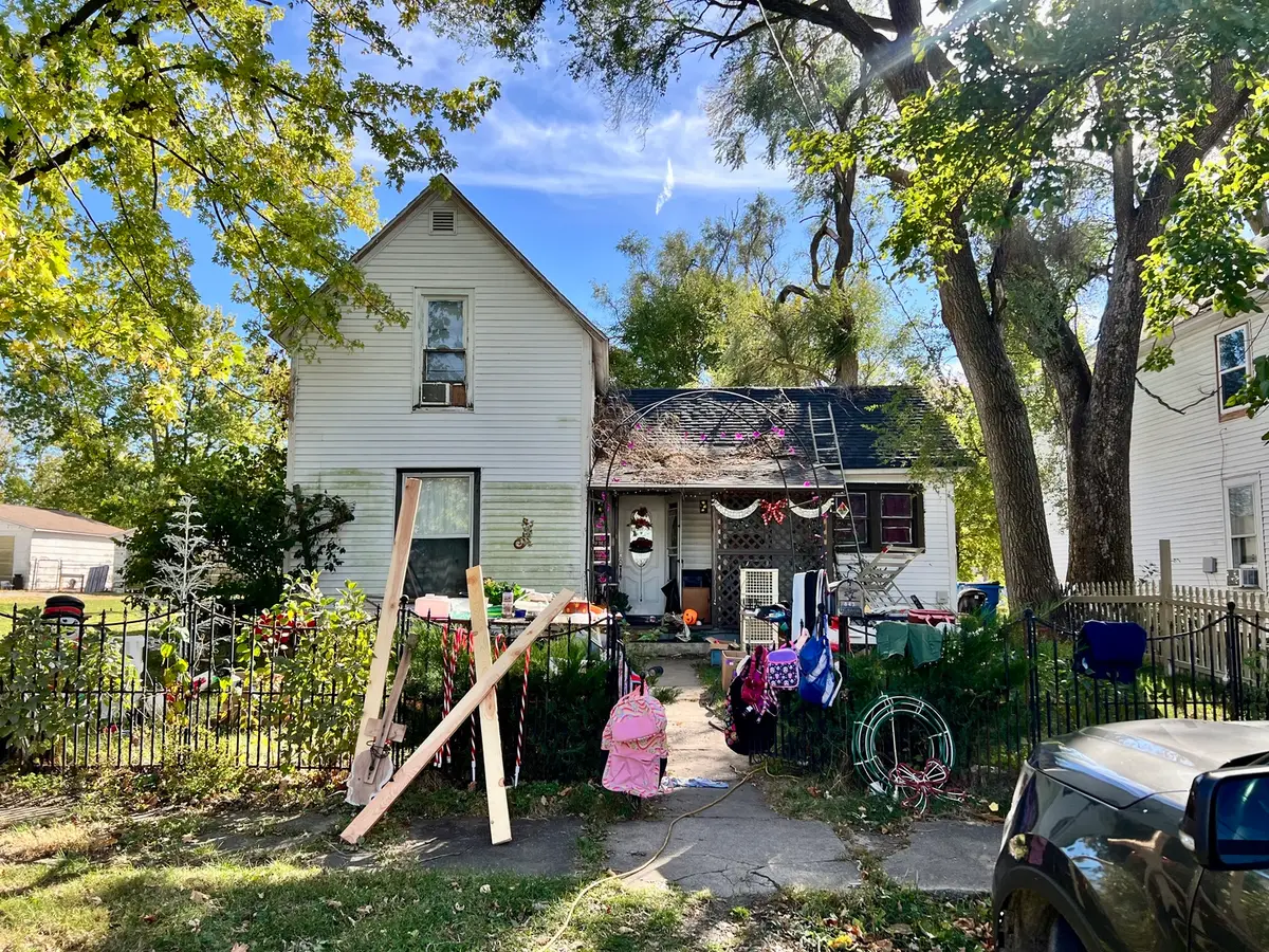 843 E Seminary Avenue, Hoopeston, IL 60942 - Image #1