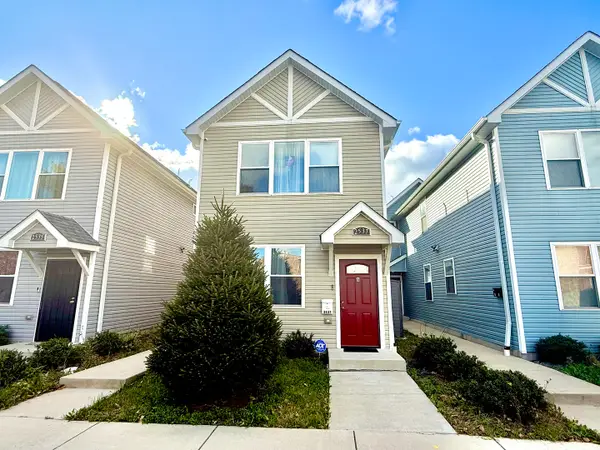 2537 W Monroe Street #B, Chicago, IL 60612