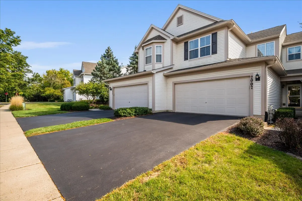 2907 Pleasant Plains Drive, Saint Charles, IL 60175 - Image #1