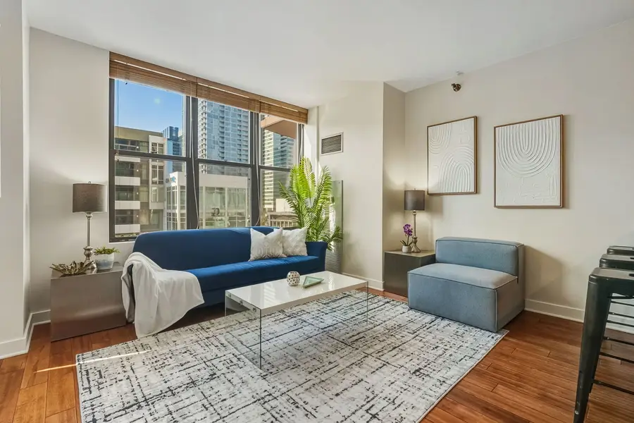 330 N Jefferson Street #406, Chicago, IL 60661 - Image #2