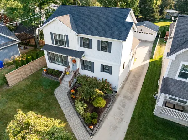 Address Withheld By Seller, Glen Ellyn, IL 60137