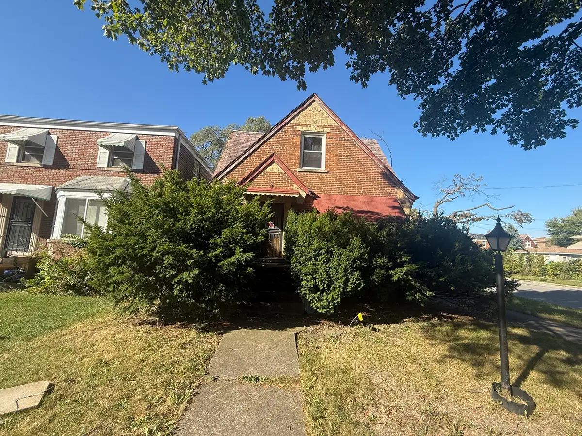 10400 S Forest Avenue, Chicago, IL 60628 - Image #1