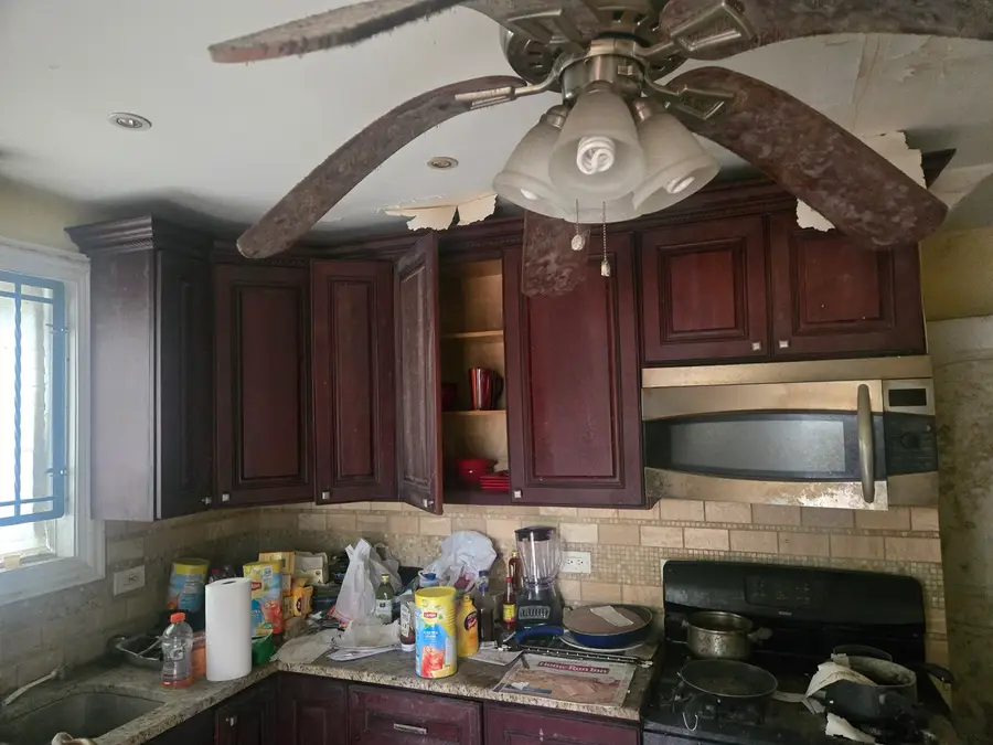 10400 S Forest Avenue, Chicago, IL 60628 - Image #3