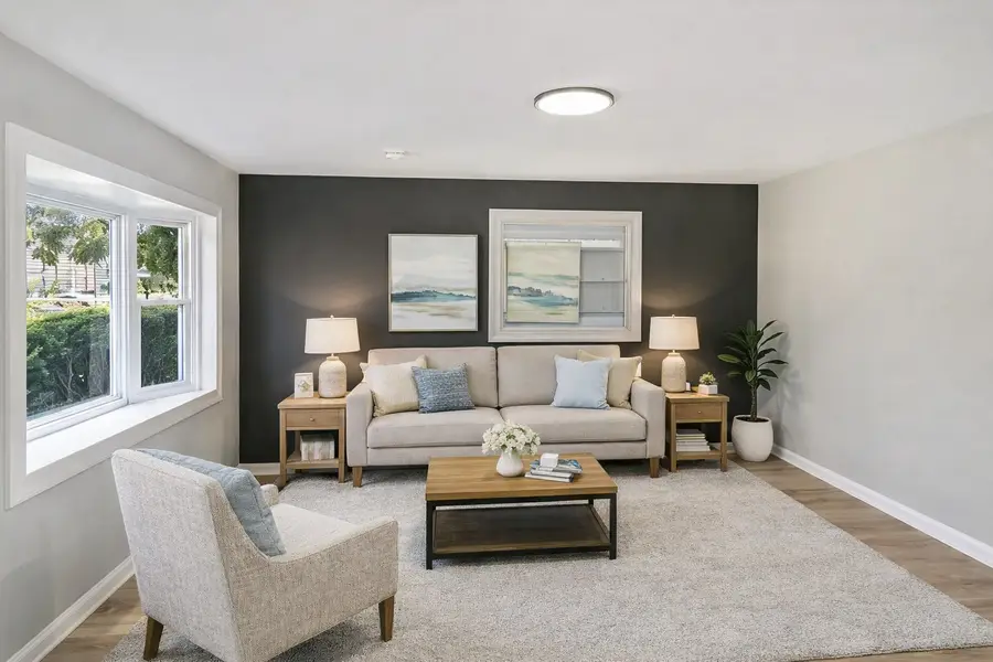 15332 Dante Avenue, Dolton, IL 60419 - Image #2