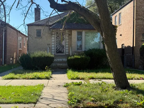 555 E 105th Street, Chicago, IL 60628