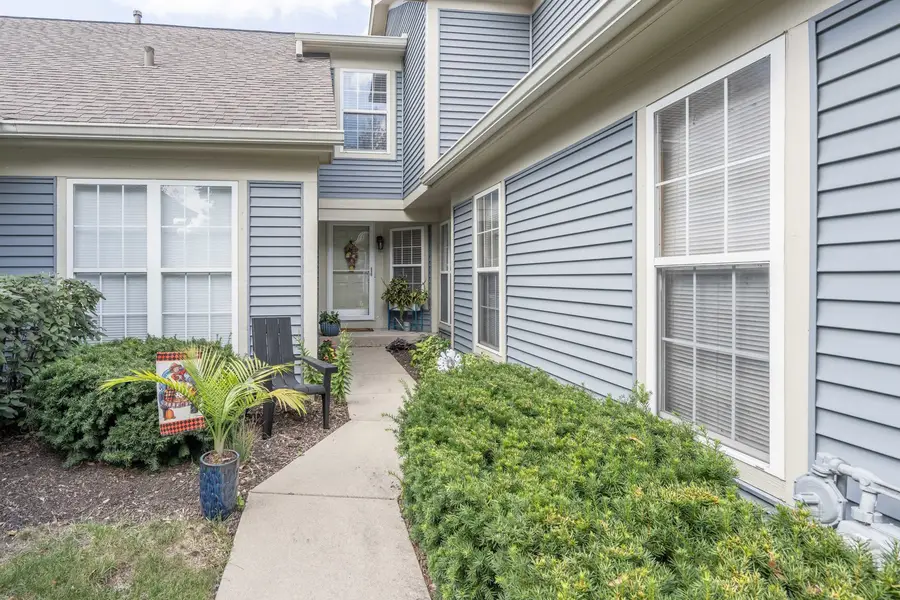 1102 Coldspring Road, Elgin, IL 60120 - Image #3