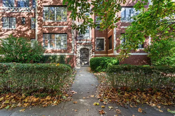 808 W Park Avenue #8, Champaign, IL 61820