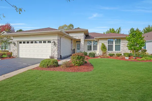 12461 Cold Springs Drive, Huntley, IL 60142