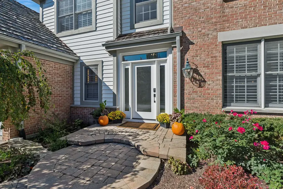 1802 Princeton Court, Lake Forest, IL 60045 - Image #2