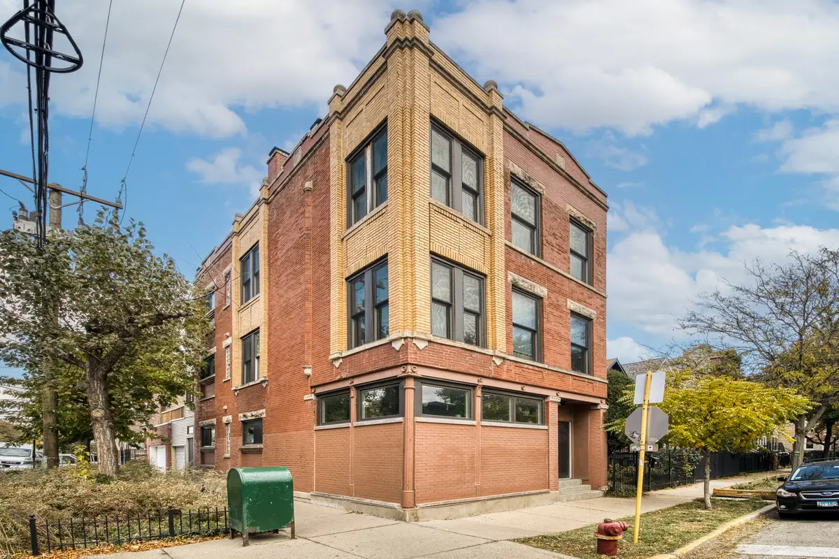 2558 W Haddon Avenue #1, Chicago, IL 60622 - Image #1
