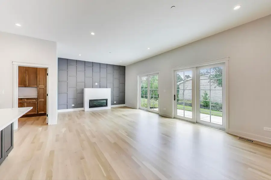 7303 Ponto Court, Morton Grove, IL 60053 - Image #3