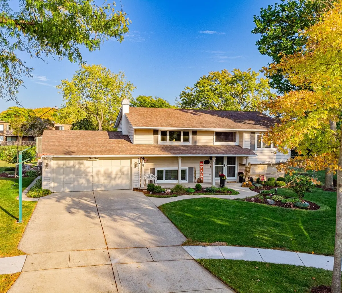 210 Yarmouth Road, Elk Grove Village, IL 60007 - Image #1