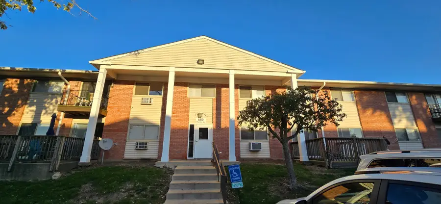 680 Marilyn Avenue #104, Glendale Heights, IL 60139 - Image #2