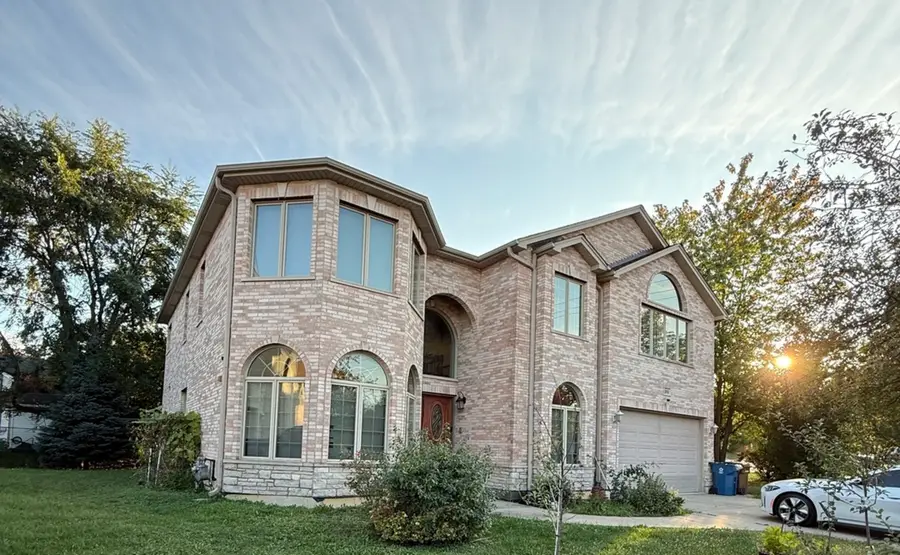 203 Ahmed Court, Glendale Heights, IL 60139 - Image #3