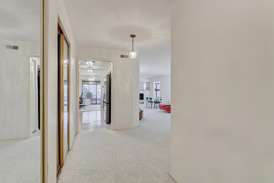 740 Saint Andrews Lane #38, Crystal Lake, IL 60014 - Image #3