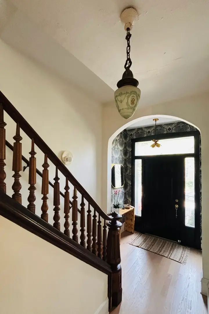 1951 W Evergreen Avenue, Chicago, IL 60622 - Image #2