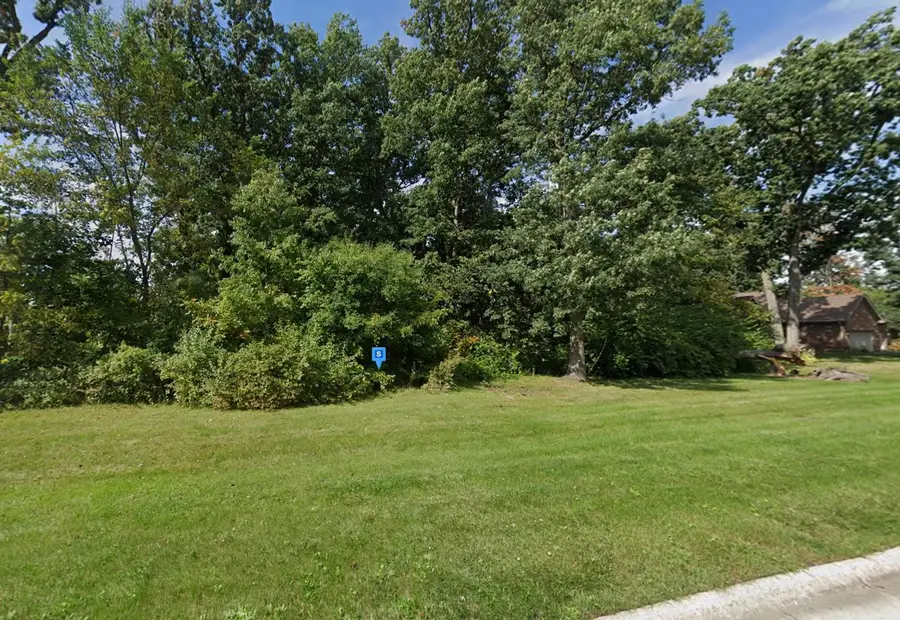 1432 University Drive, Rockford, IL 61107 - Image #2