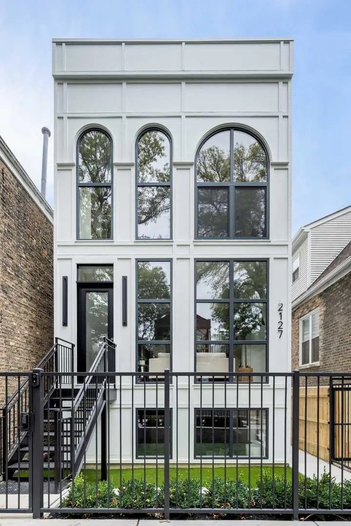 2127 W Dickens Avenue, Chicago, IL 60647 - Image #1