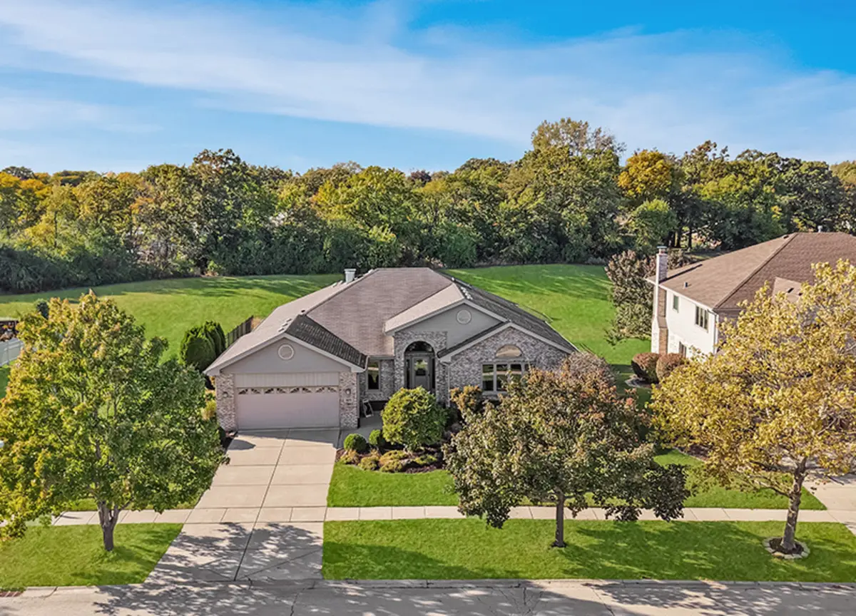 1075 Norwalk Road, Lemont, IL 60439 - Image #1