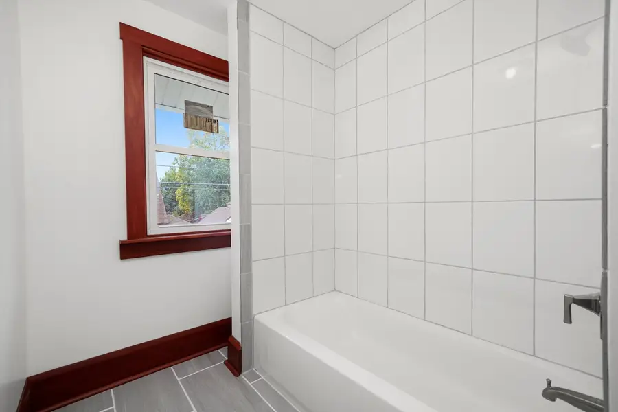 1604 Grant Avenue, Rockford, IL 61103 - Image #3