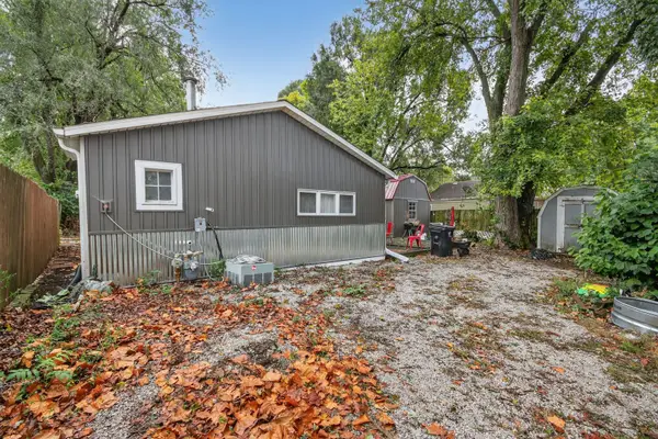 1216 S Oak Street, Bloomington, IL 61701