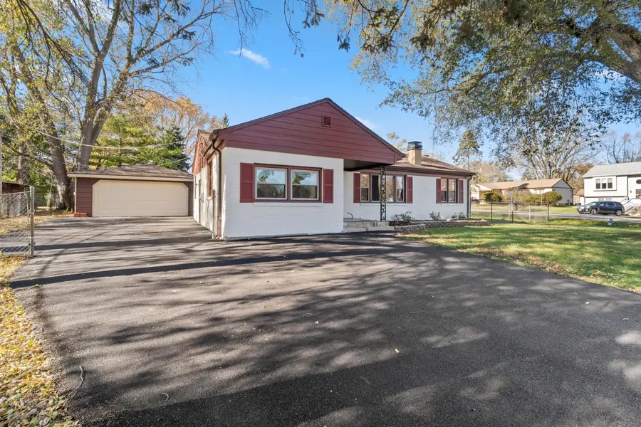 4415 Mayfair Drive, McHenry, IL 60051 - Image #2