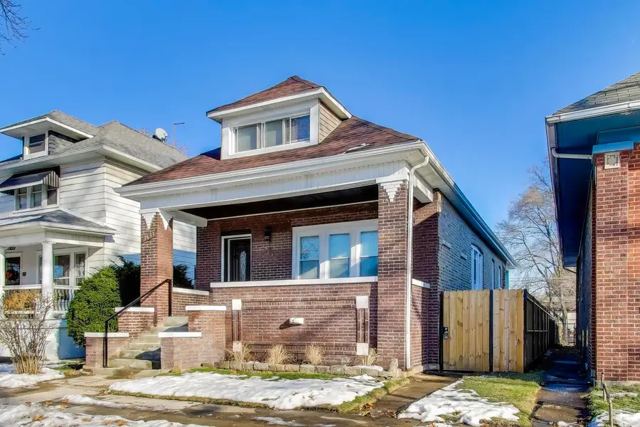 7633 S Eberhart Avenue, Chicago, IL 60619 - Image #2