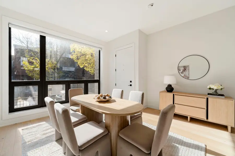 2852 W Lyndale Street #1, Chicago, IL 60647 - Image #2