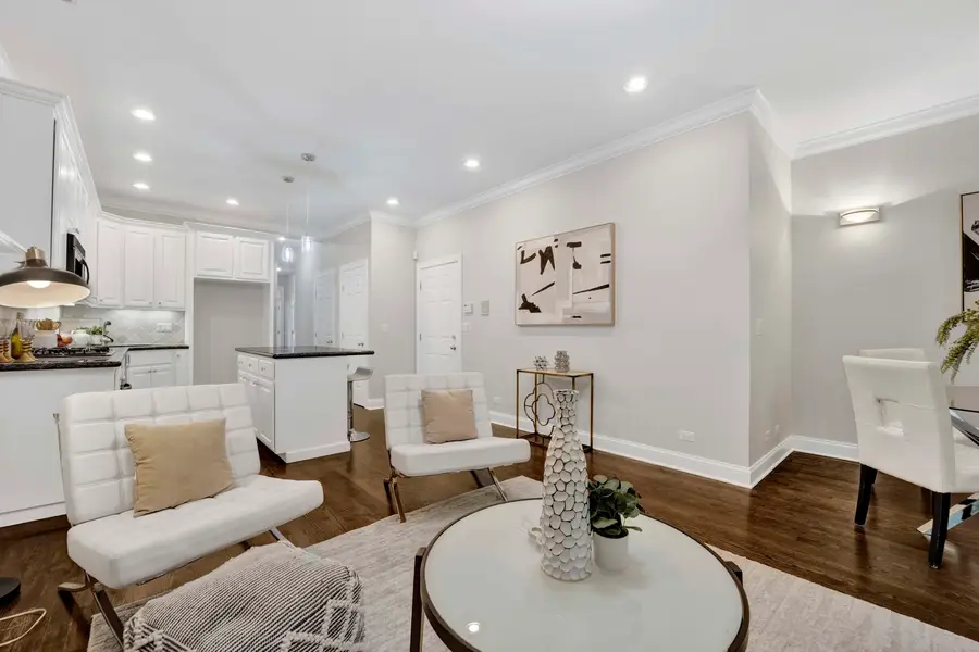 1724 N Mohawk Street #2, Chicago, IL 60614 - Image #2