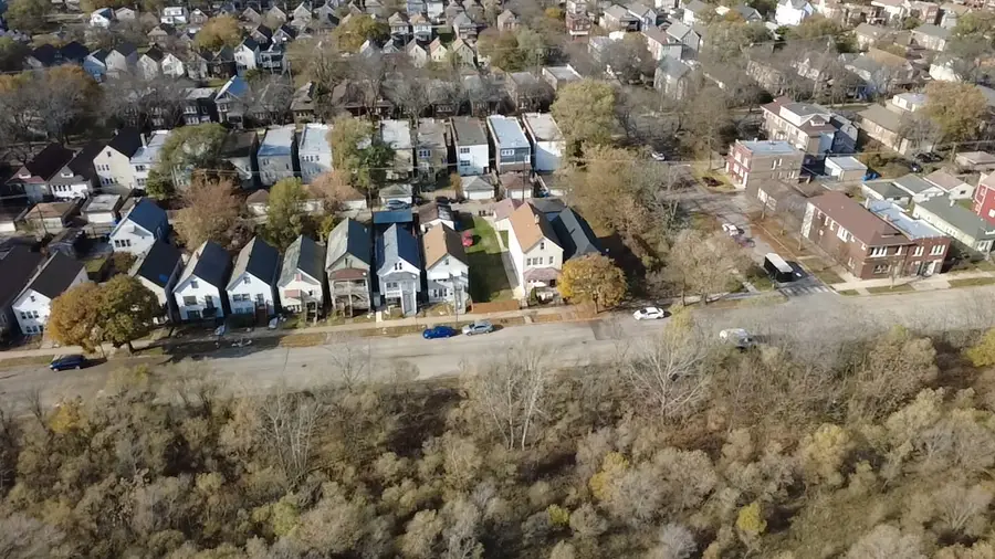 Address Withheld By Seller, Chicago, IL 60617 - Image #2