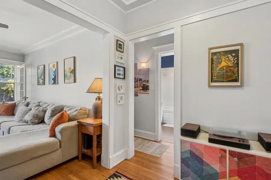 7658 N Sheridan Road #2, Chicago, IL 60626 - Image #2